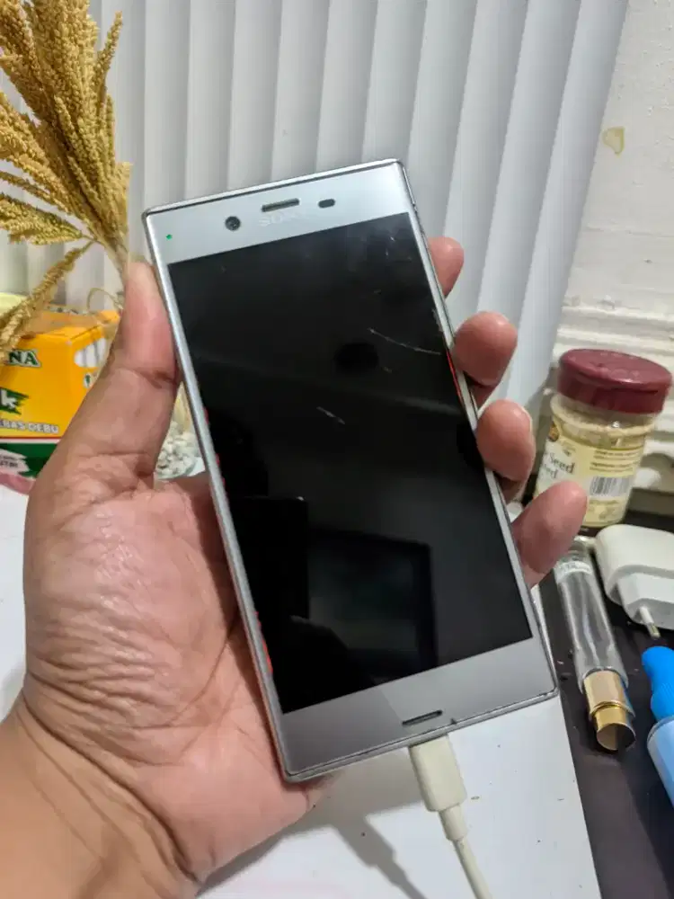 Sony xperia xz1 3/32 minus lcd