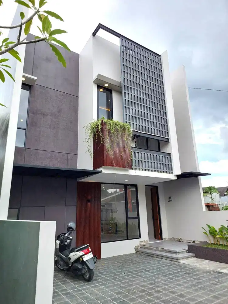 Rumah Desain Keren Tata Ruang Lega di Wedomartani