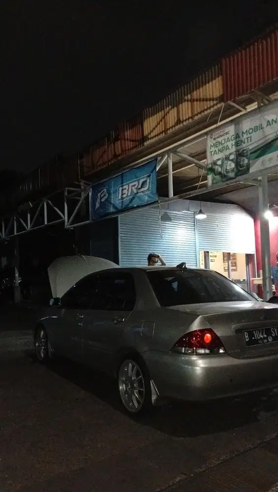 Mitsubishi Lancer 2005 Bensin