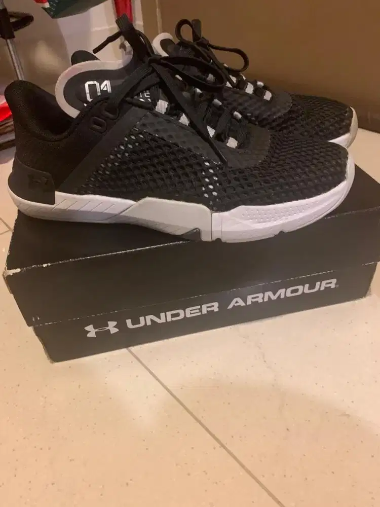 Under armour sports shoes FREE new shoes UA Bag original