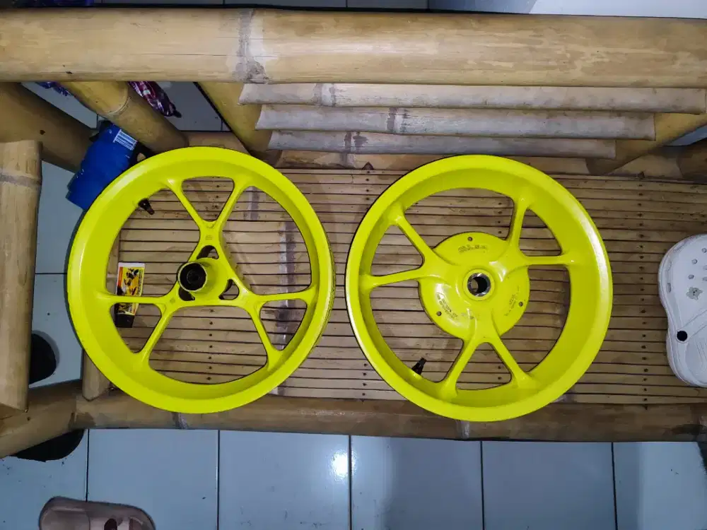 JUAL CEPAT Velg aerox new