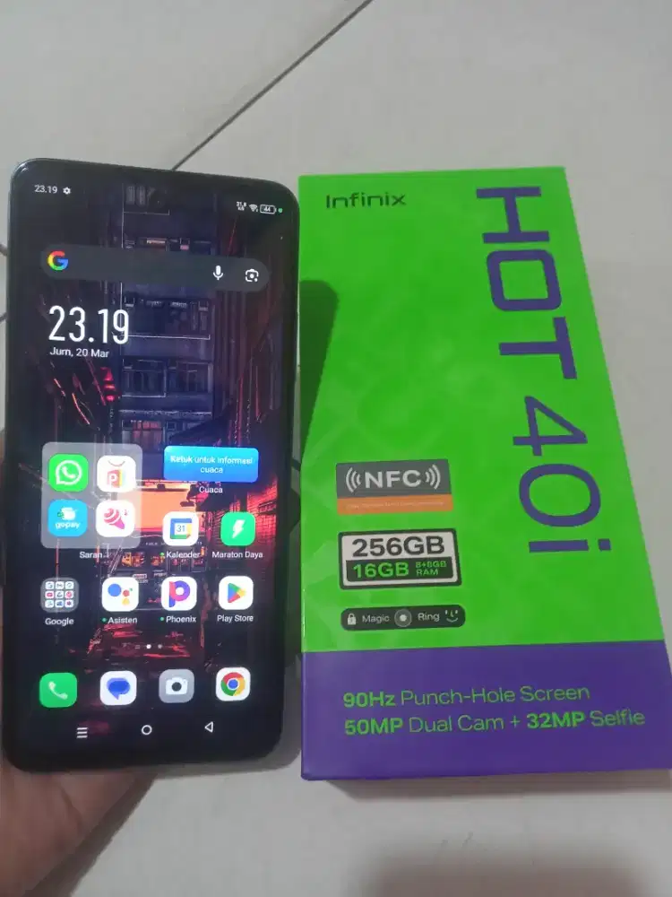 Dijual infinix hot 40i ram 16/256 komplit dusbuku seperti baru mulus