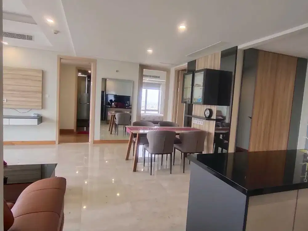 One East Residence Surabaya Pusat