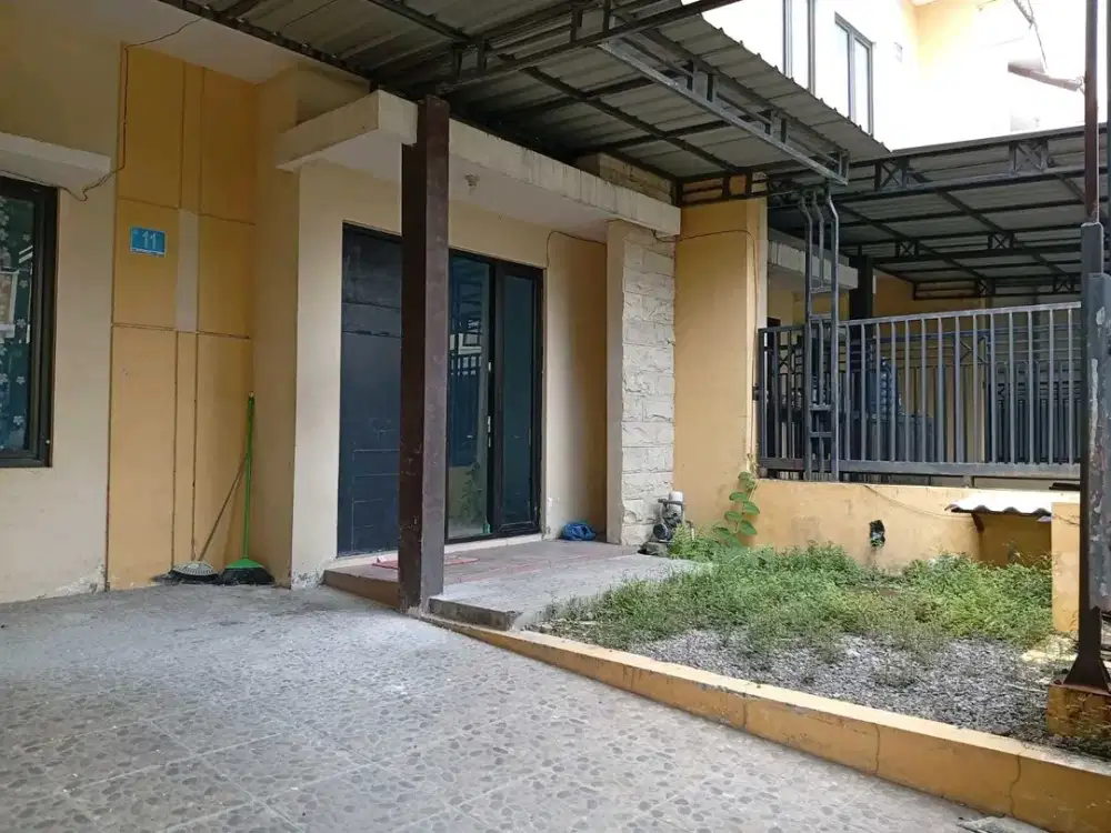 PALM RESIDENCE SURABAYA BARAT