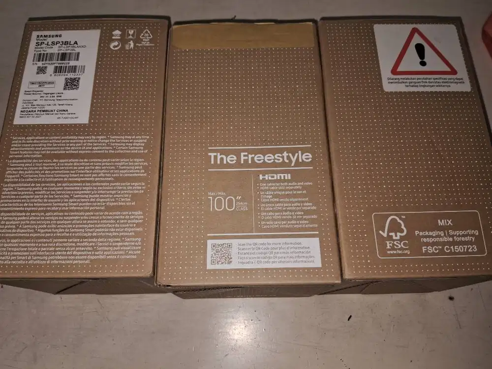 Proyektor/TV Pintar Samsung The Freestyle BNIB baru murmer yah guyssss