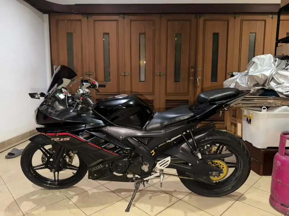 2015 YAMAHA R15 V2