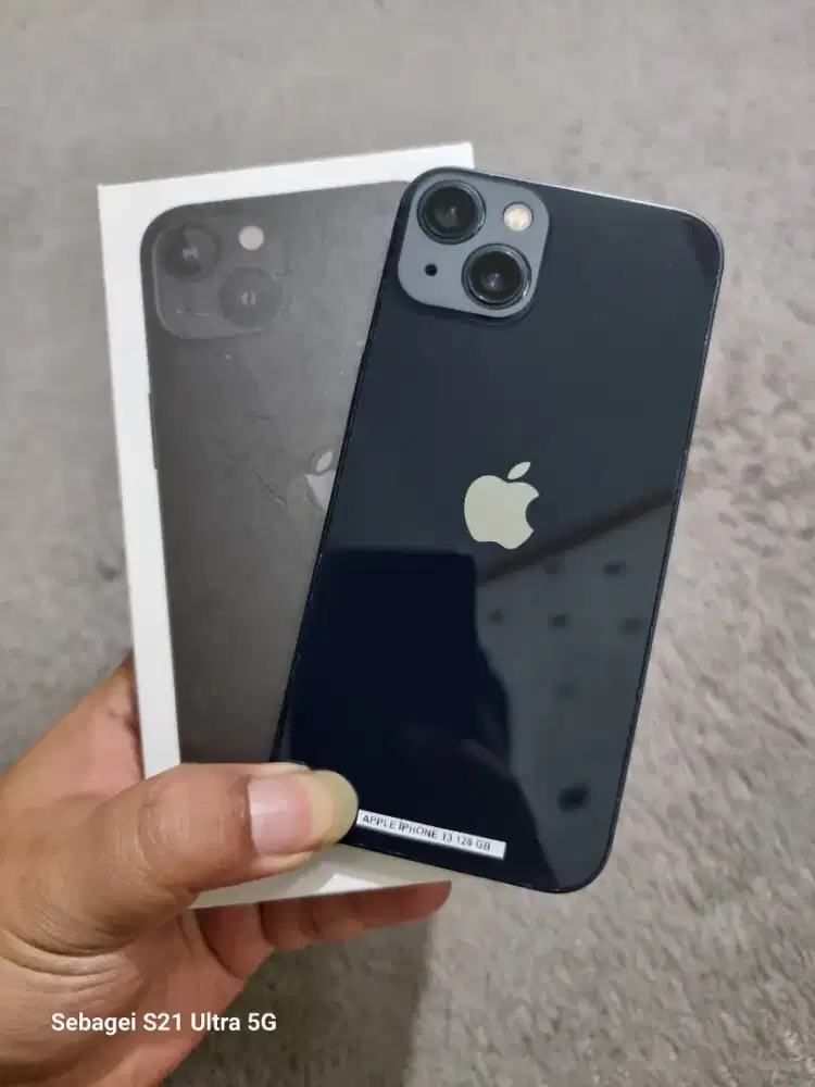 Iphone 13 128GB Inter SimLock, Murah Siap Pakai (Lok Cicaheum) Dibaca