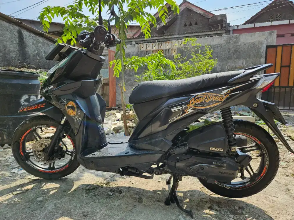 Dijual honda beat street 2018 tgn ke 1