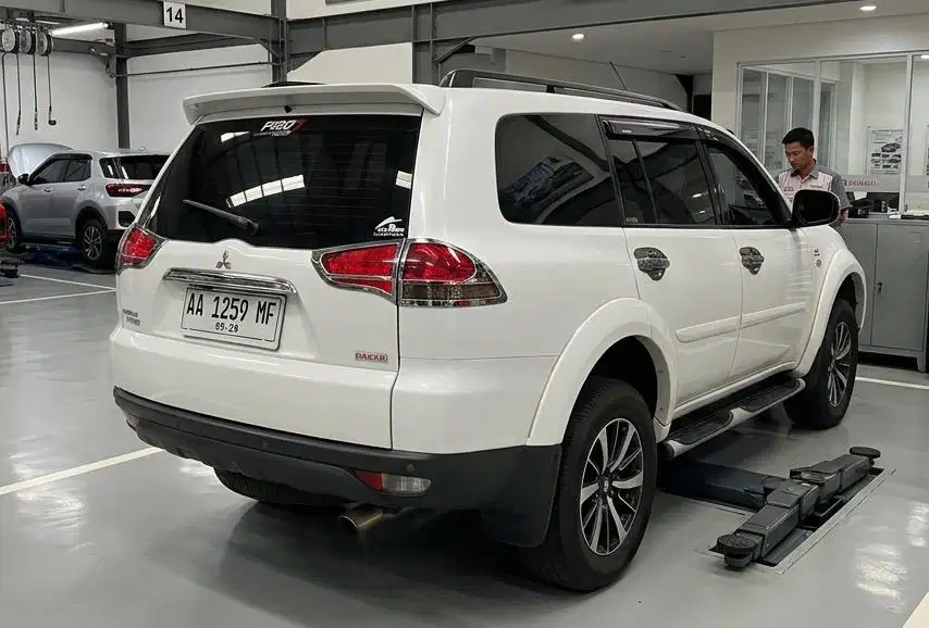 Pajero sport dakkar vgt metik diesel 2014