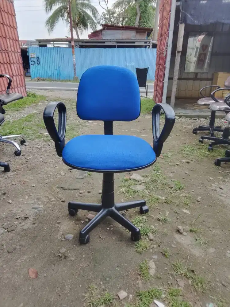 Jual Kursi Kantor Bekas Pakai Tangan Murah
