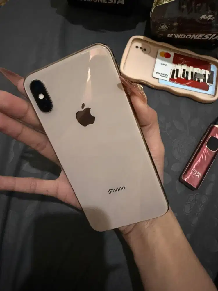 Ip xs 256gb second inter bh 90%