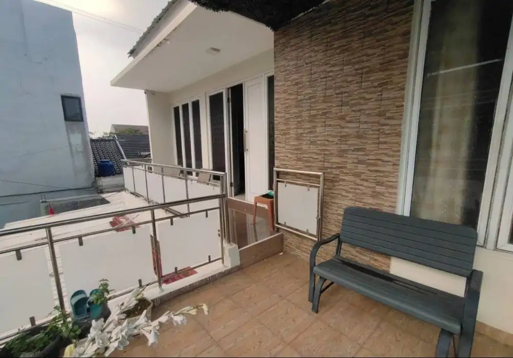 Jual Rumah Nyaman, Aman, sangat strategis - Grand Depok City