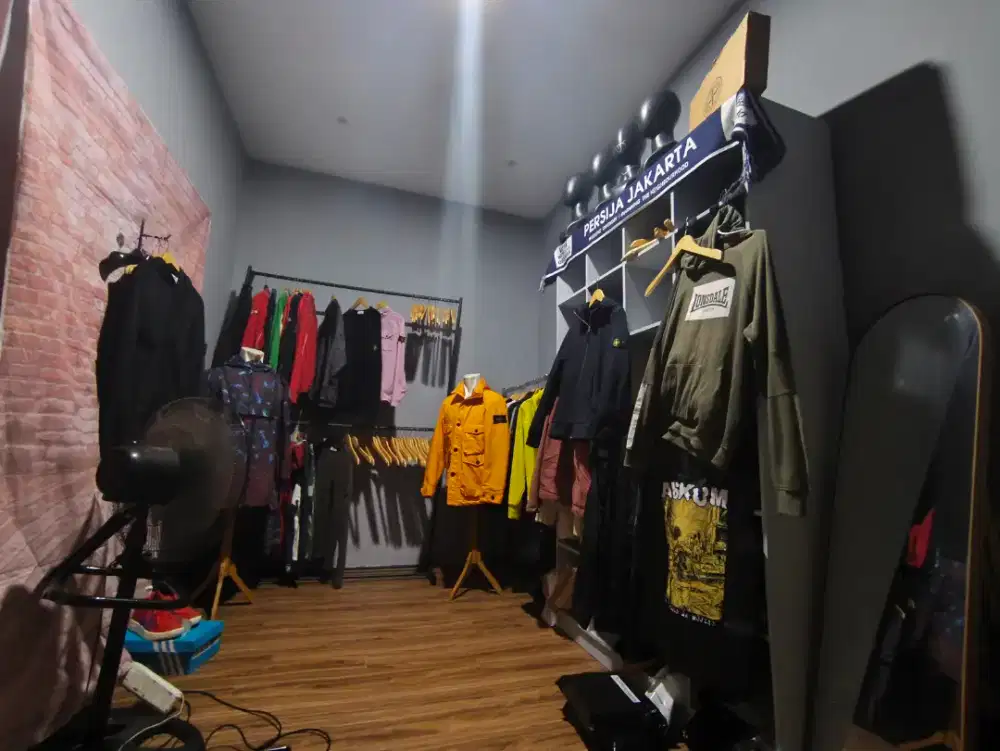 Stone Island sweater dan Jaket