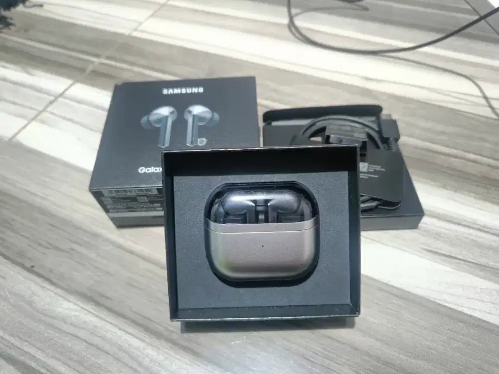 TWS Galaxy Buds 3 Pro Silver