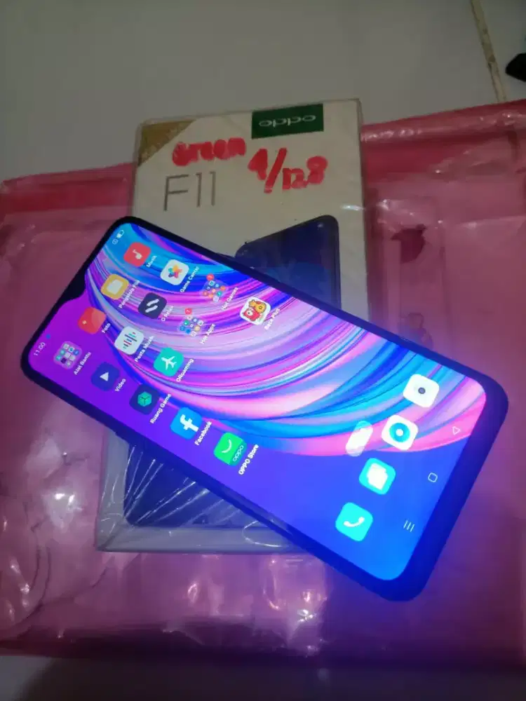 oppo f11 ram 4/128 minus pemakaian lkp
