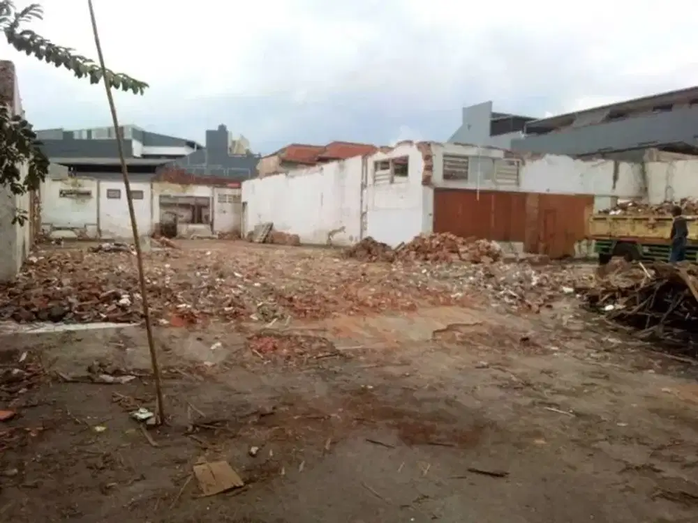 Tanah sayap pajajaran, jln besar luas 355m lm 9m