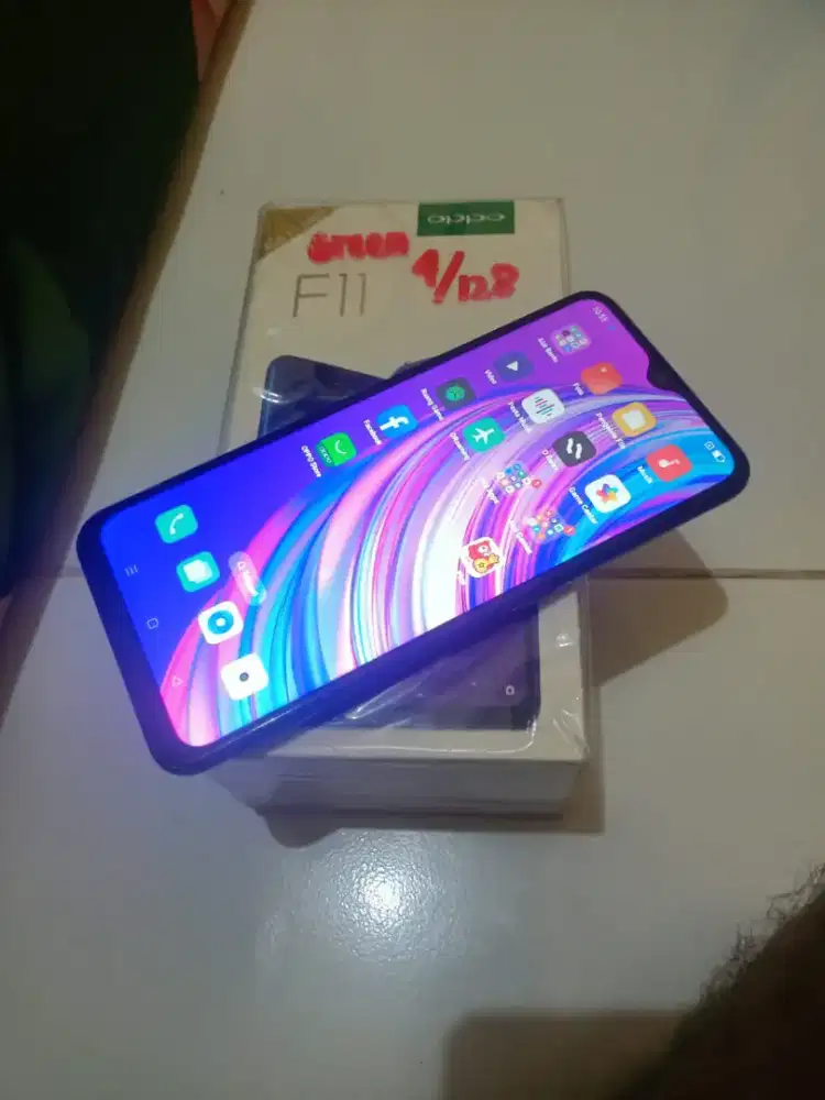 oppo f11 ram 4/128 minus pemakaian lkp