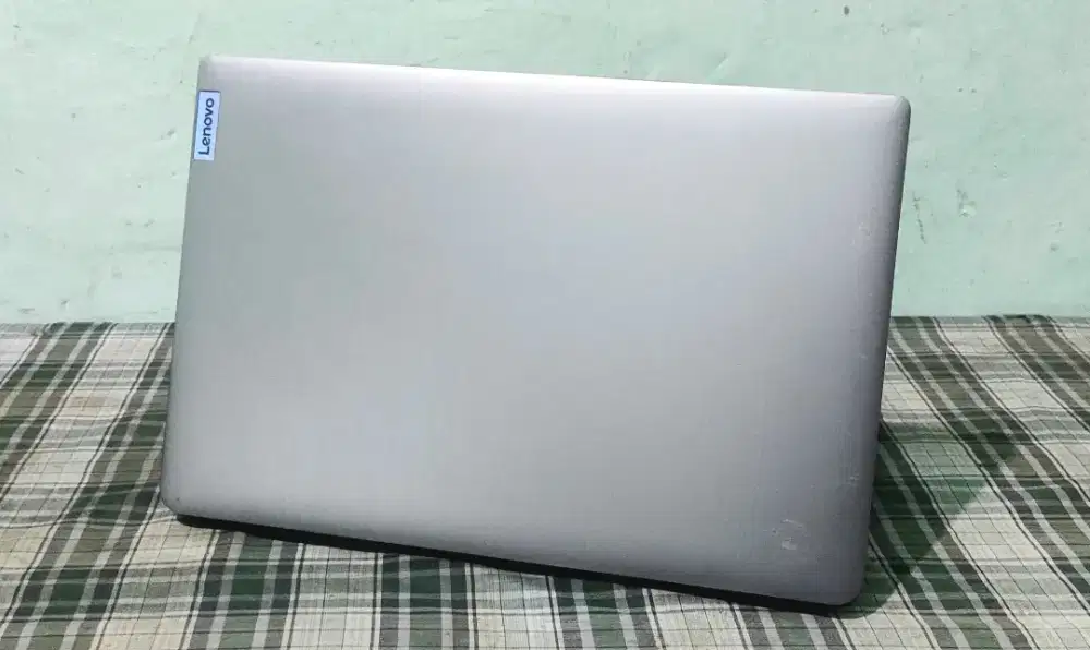 Lenovo Ideapad slim 3 backlit Fhd IPS i3gen11/8/256 batre awet nominus