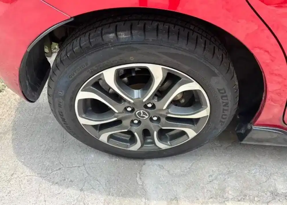 Velg mazda 2 sky R16 + ban dunlop