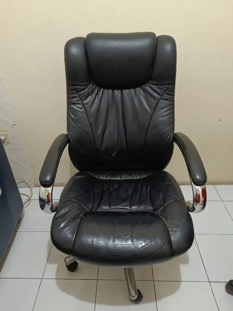 Kursi Direktur/CEO good condition