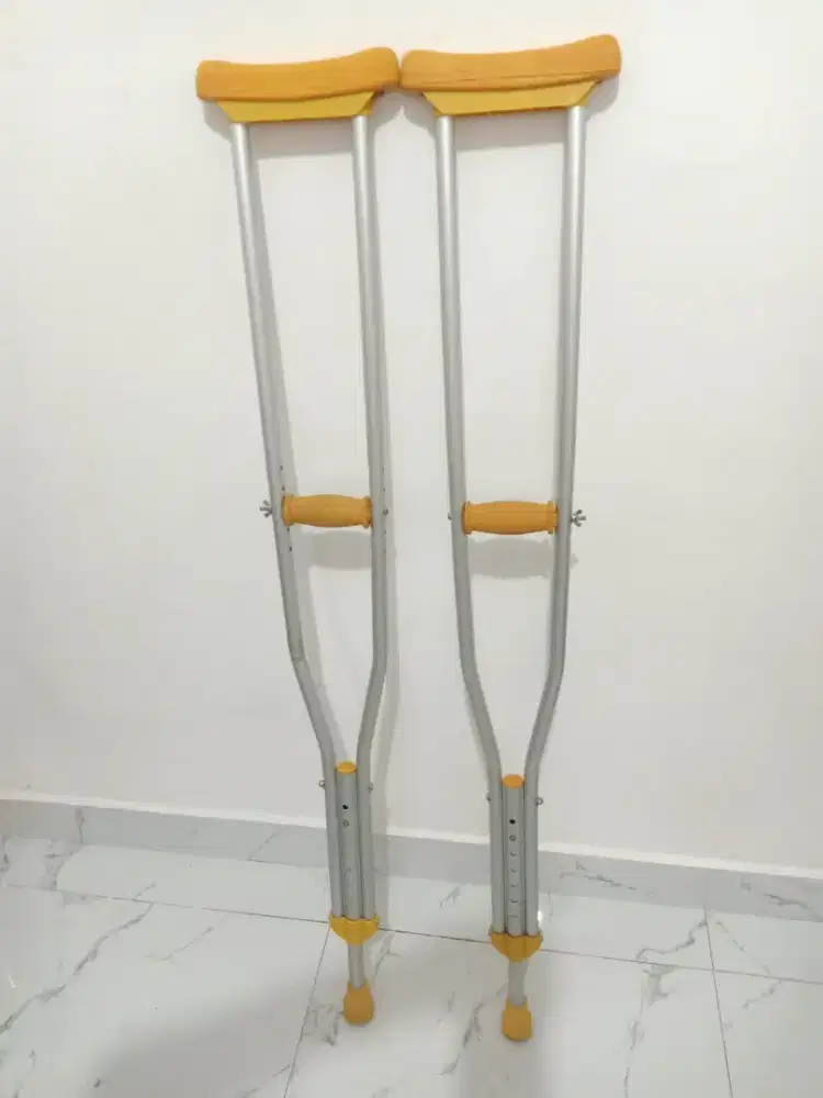 DIJUAL TONGKAT SEPASANG MURAH !