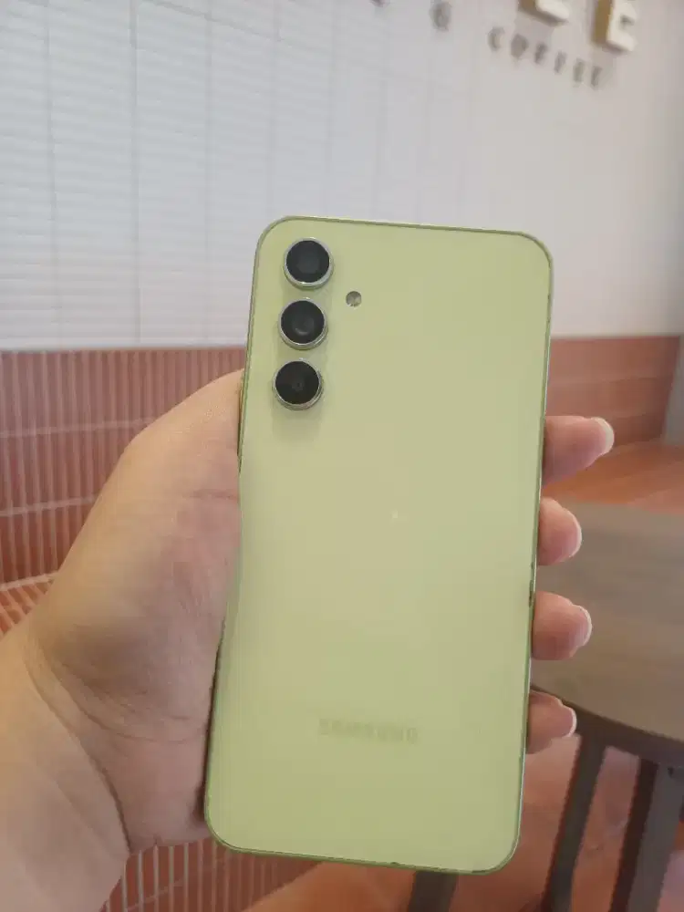 Samsung A54 Awesome Lime 5G 8/256 gb