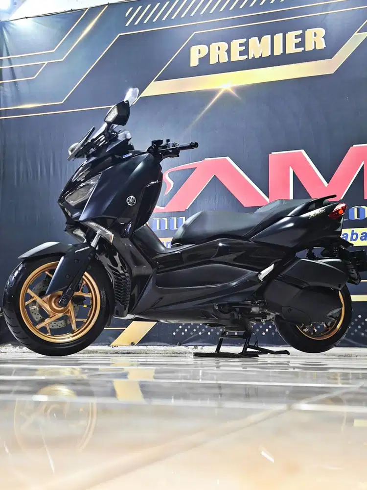 Xmax 250cc abs Black matte odo.5rb Scutic Gede.Anugerah motor rungkut
