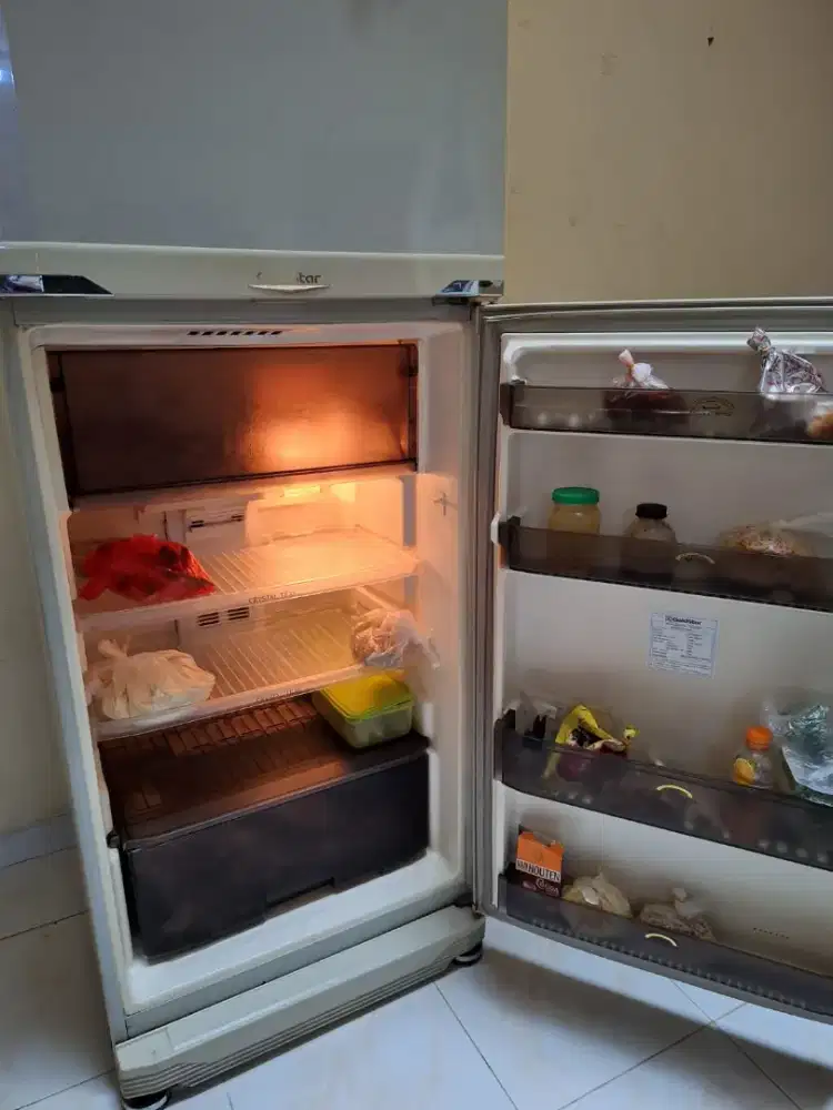 Kulkas/Refrigerator