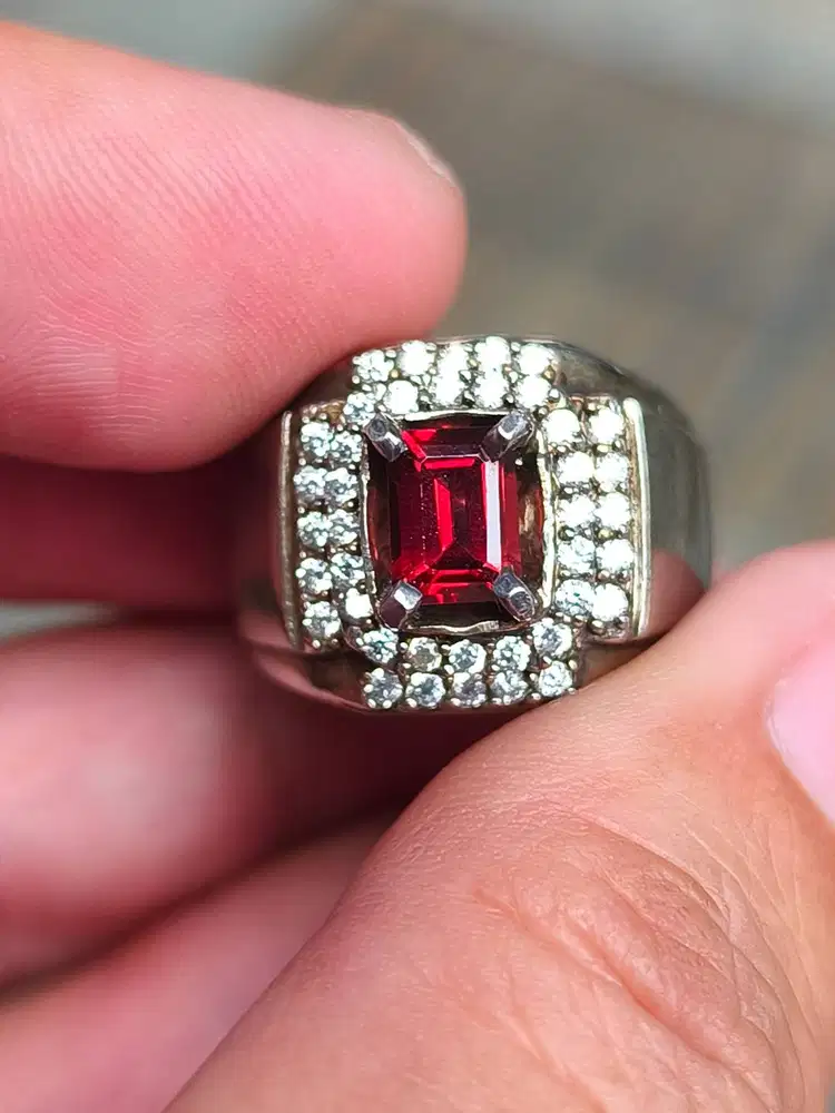 Batu garnet rhodolite 1.26 carat ring perak memo CGL kristal clean