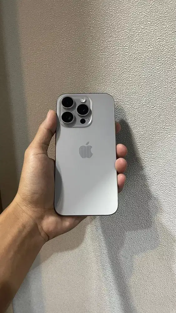iphone 15 pro natural titanium 128 gb ibox