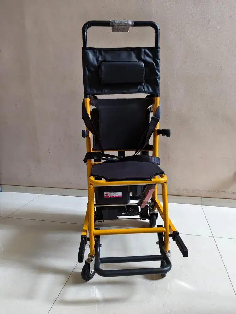 CLIMBING WHEEL CHAIR ELECTRIC