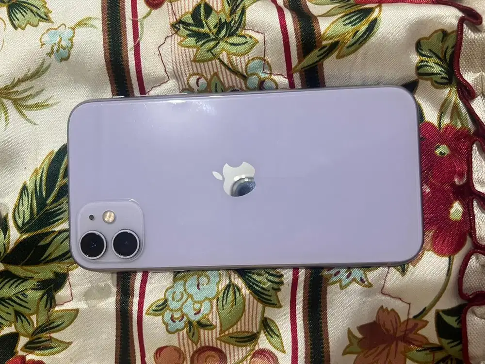 iphone 11 64gb inter