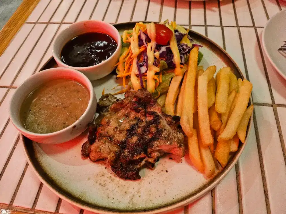 Dicari wanita utk Toko.