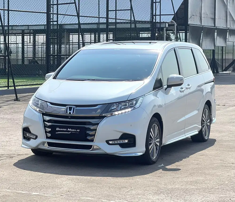 Honda Odyssey E CVT 2.4 AT Gen 5 2020 / Odo 41rbu Kilometer