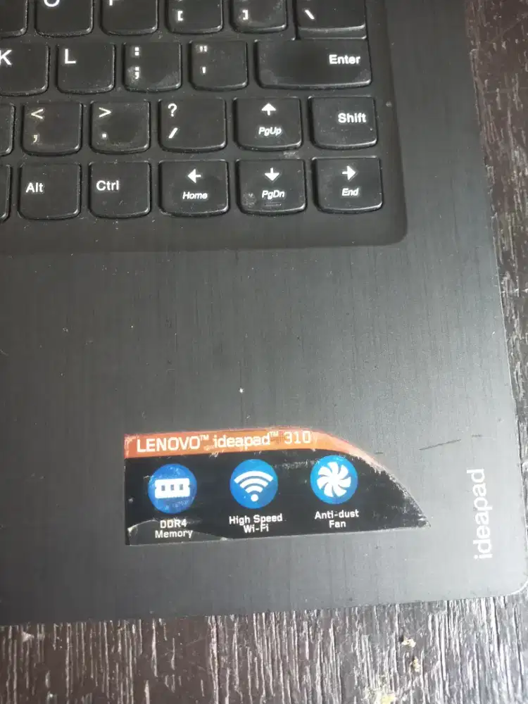 Lenovo IdeaPad 310 Core i5 + Layar