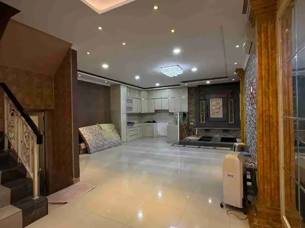 Disewakan Rumah Green lake City