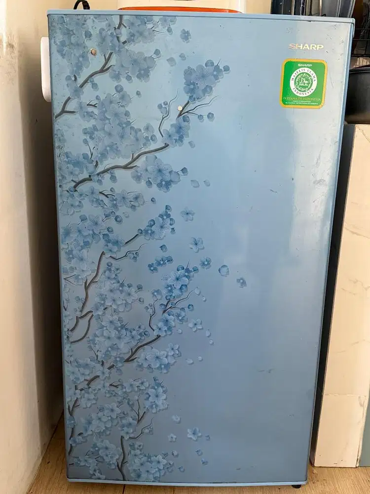 Kulkas sharp 1 pintu