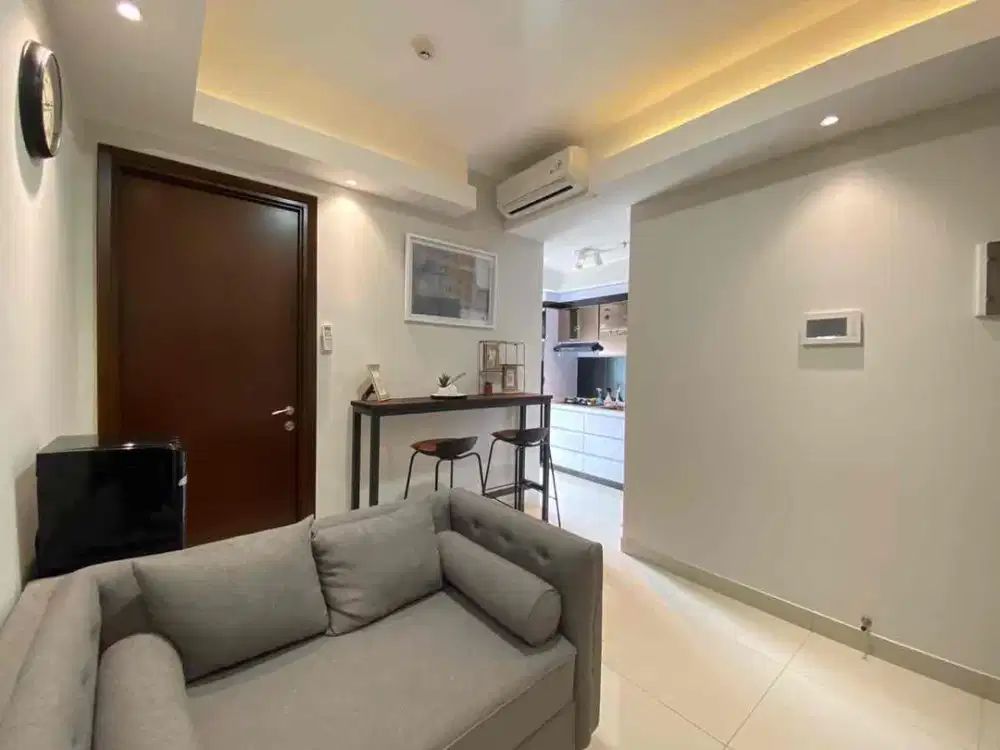 Disewakan 1 Kamar luxury Apartemen The Kensington Royal Suite Furnish Terbaik Kelapa Gading