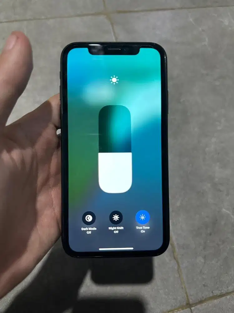 Iphone Xr Black 128GB Resmi Ibox