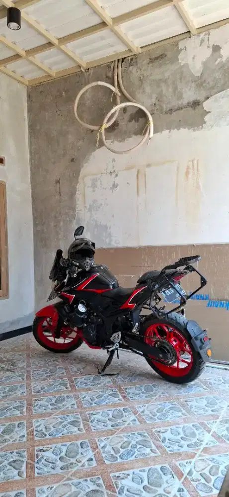 Di jual Motor yamaha MT25