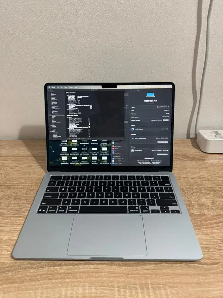 MacBook Air 16/256 13 Inch