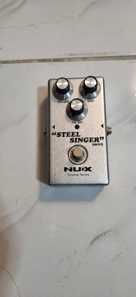 Efek gitar nux steel singer over drive