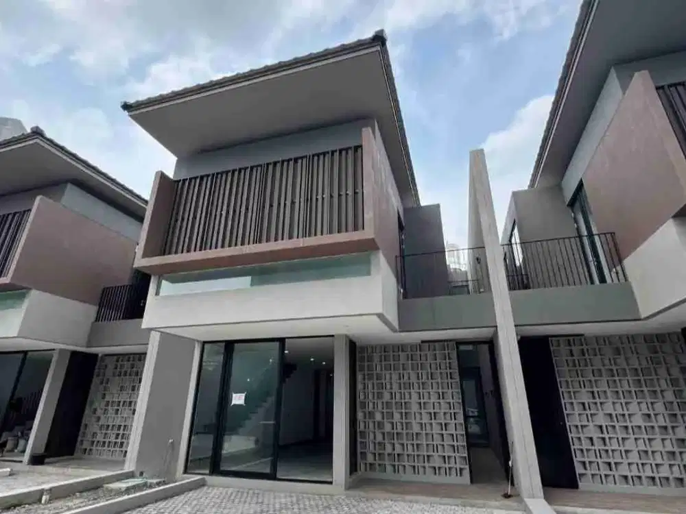 Dijual rumah baru Central Park Mulyosari, Surabaya timur