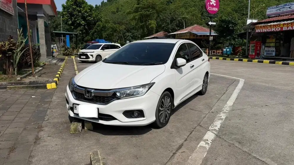 Honda City 1.5 E A/T 2019 pemakaian 2020 spt BARU