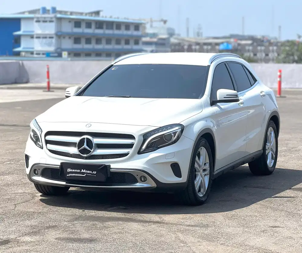 Mercy GLA200 Urban 2015 / Odo 28rbu Miles