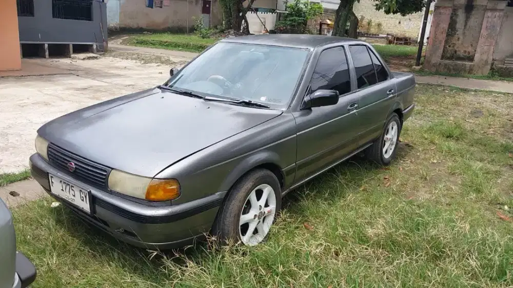 Jual Santai Mobil Rawatan Nissan Sedan 1997
