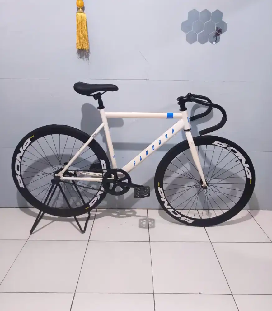 Fixie Element Pandora White