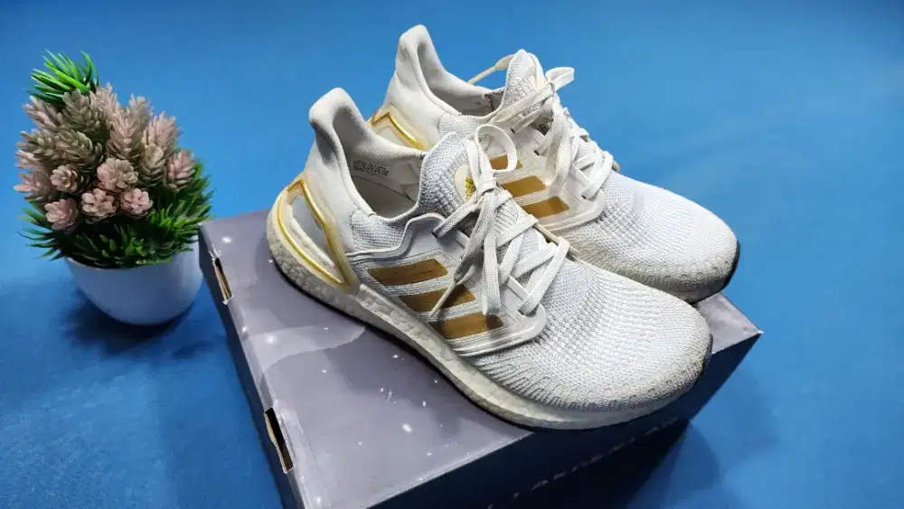 DIJUAL ORI ADIDAS ULTRABOOST