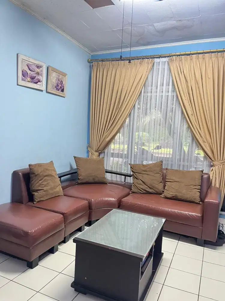 Sofa L Sudut Minimalis + Meja Kaca + 4 Bantal (Full Set Siap Pakai)