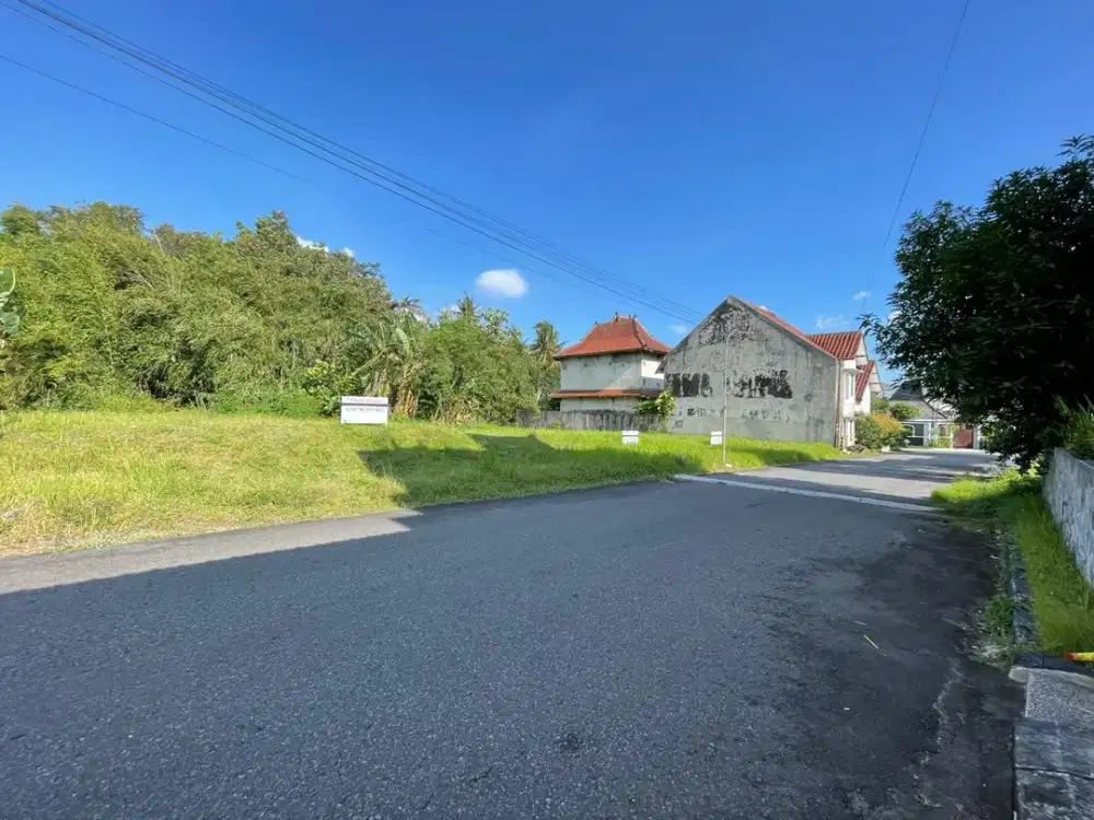 Dijual tanah dalam perumahan Griya Perwita Wisata Besi, Sleman, Yogyakarta ada 3 kavling lokasi sangat strategis dekat  UII, UGM, Malioboro